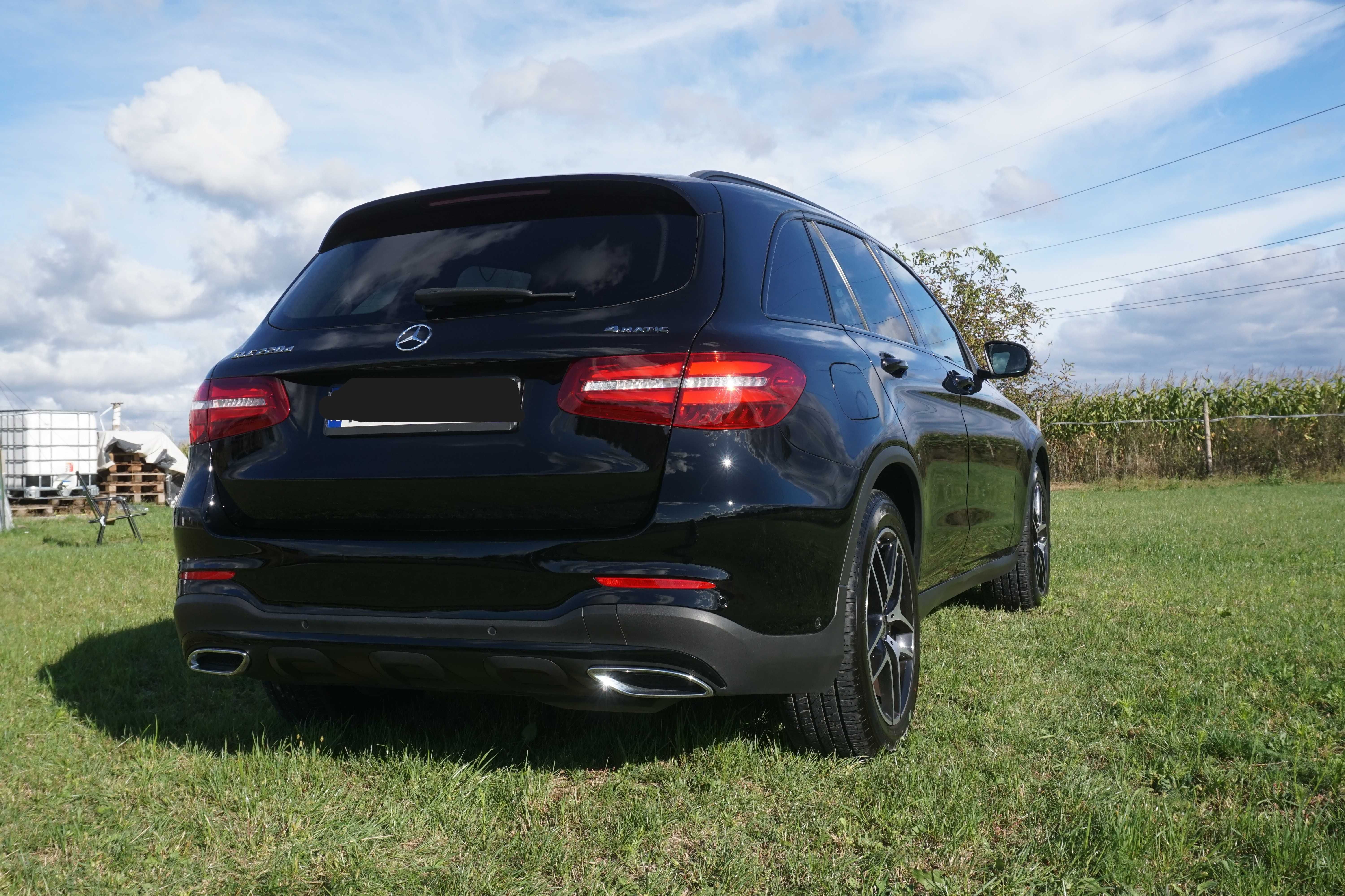 Mercedes GLC 220d 4Matic, garażowany niski przebieg