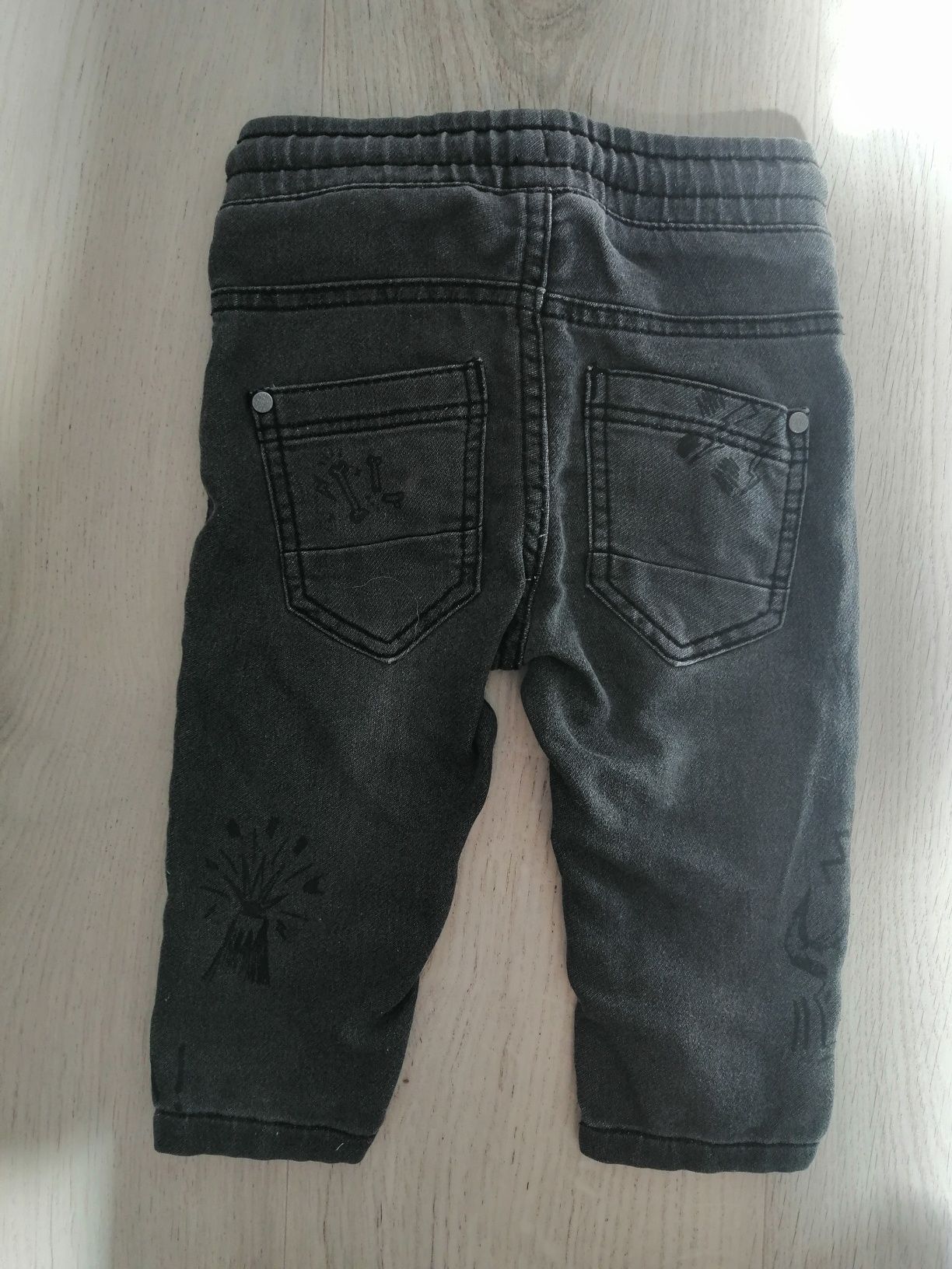 Spodnie jeansowe z gumką unisex rozm. 74