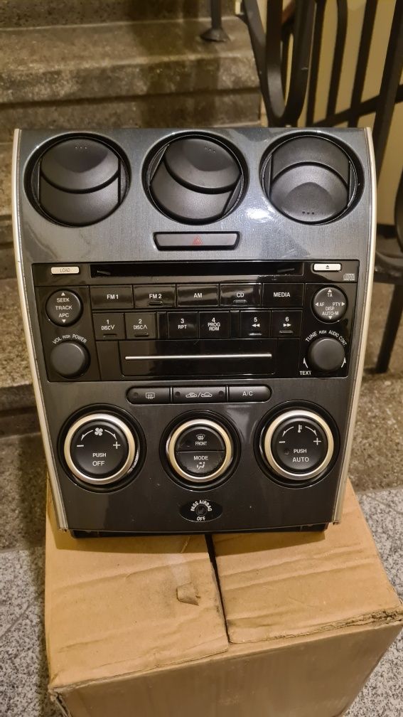 Radio panel klimatyzacji Mazda 6 gg