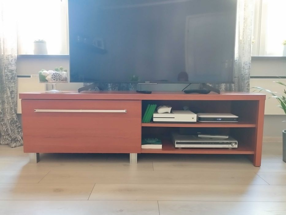 Sprzedam zestaw mebli do salonu.