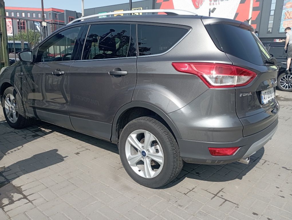 ТЕРМІНОВО Ford Kuga 19.06.2014 офіційна 2 л дизель автомат, 112 тис.км