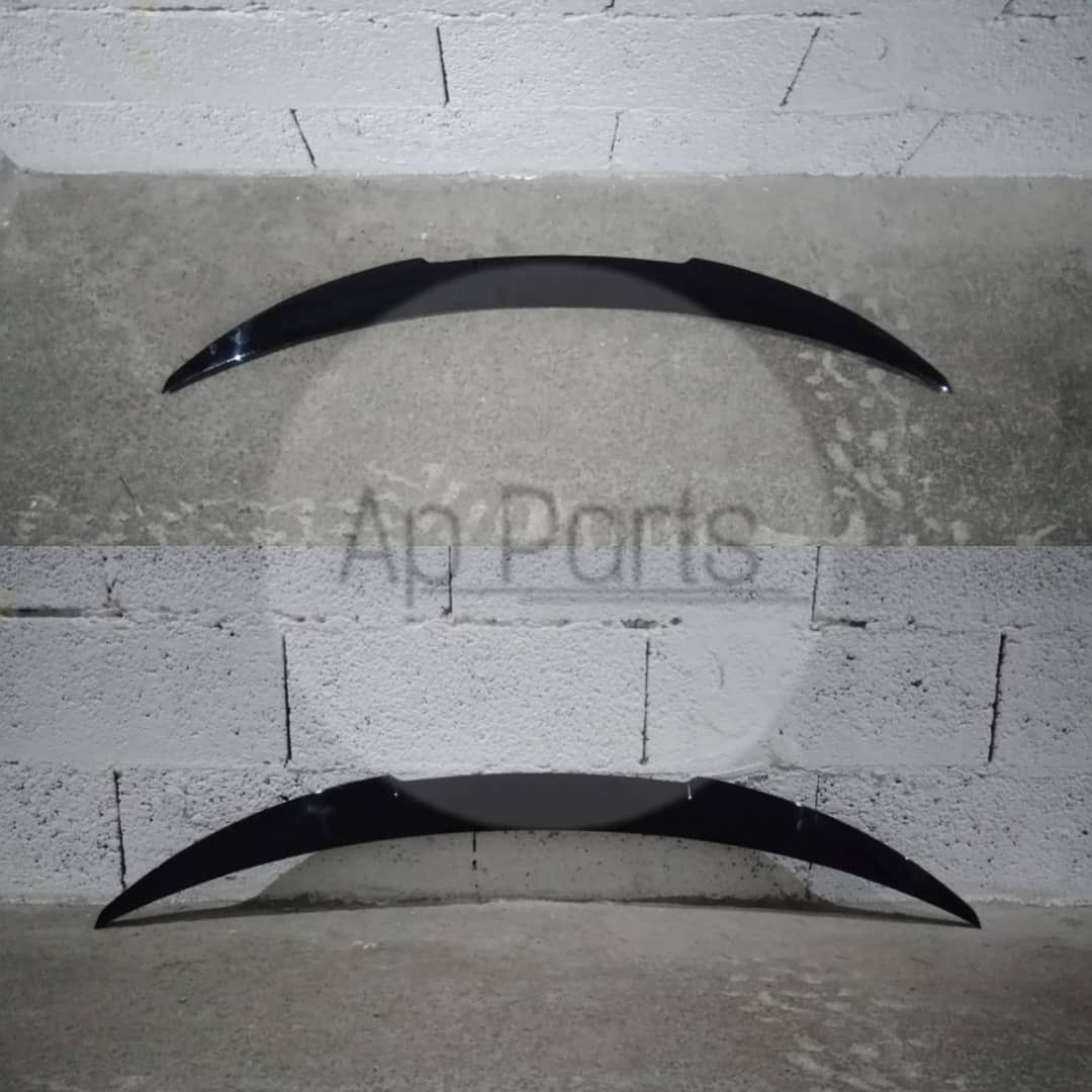 Bmw E82 E88 Spoiler Aileron Mala M4  Preto Brilhante