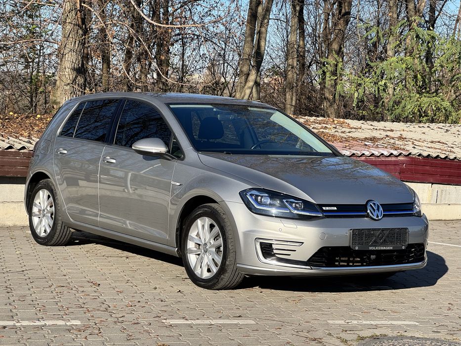 Оренда Авто Довгострокова оренда Volkswagen e-Golf Dacia Sprint