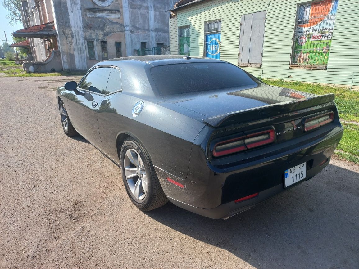 Автомобиль DODGE CHALLENGER 2019г