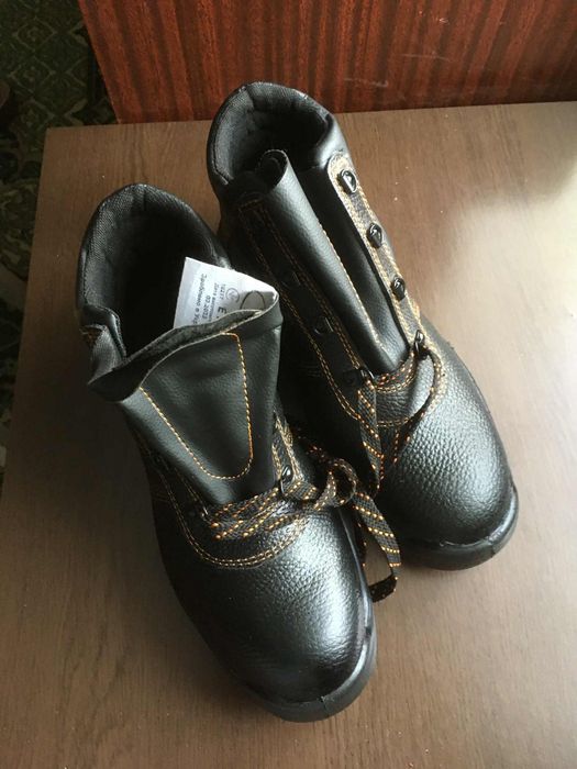 Чоловіче зимове/демісезонне взуття