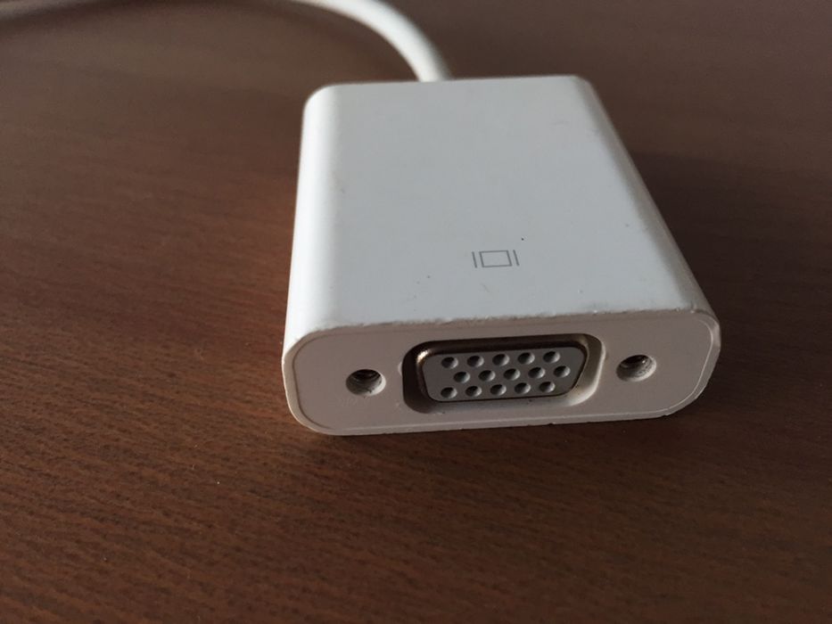 Cabo Apple Adapator VGA - 30Pin Para Ipods - Iphones - Ipads Antigos