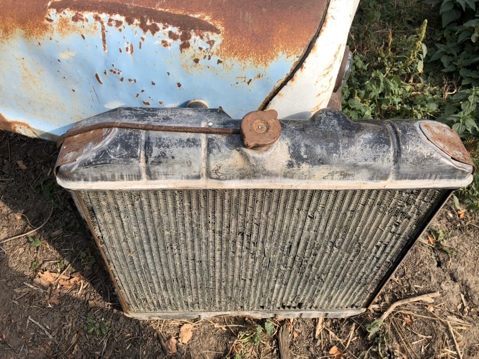 Продам комплектуючі газ 53