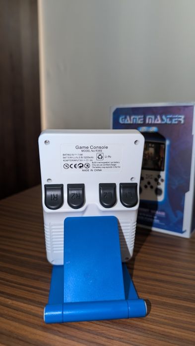 Consola retro da Game Master R36S