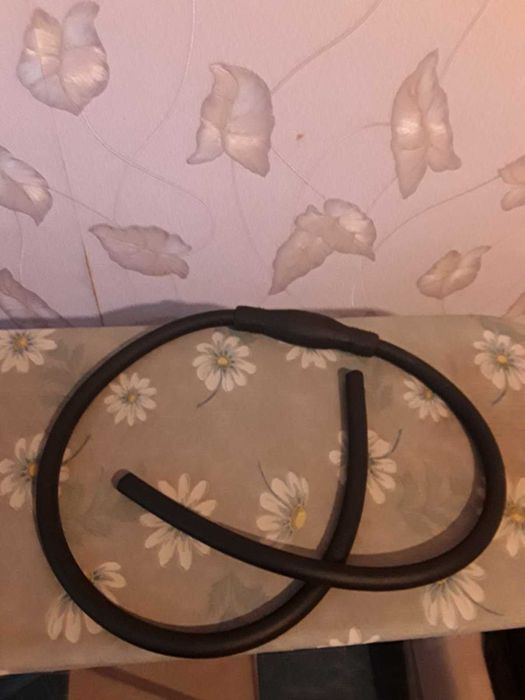 Шланг з грушею для перекачування палива