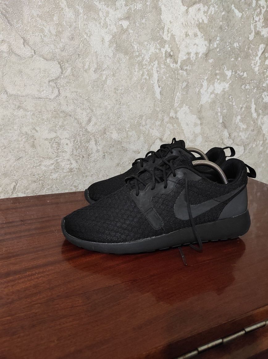 Кросівки Nike Roshe One 43