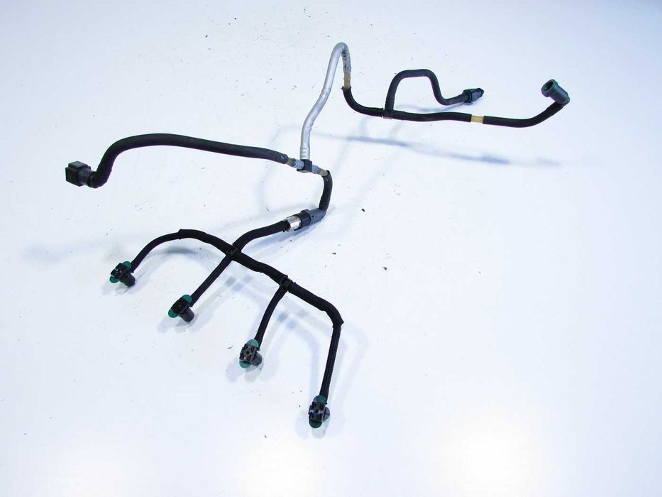 Przewód przelew paliwa rurki citroen c-crosser peugeot 4007 2.2 hdi