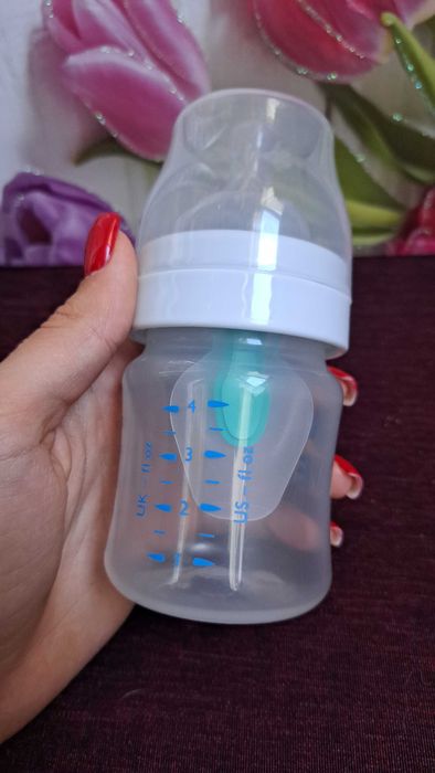 Дитячі пляшечки AVENT Classic Anti-сolic