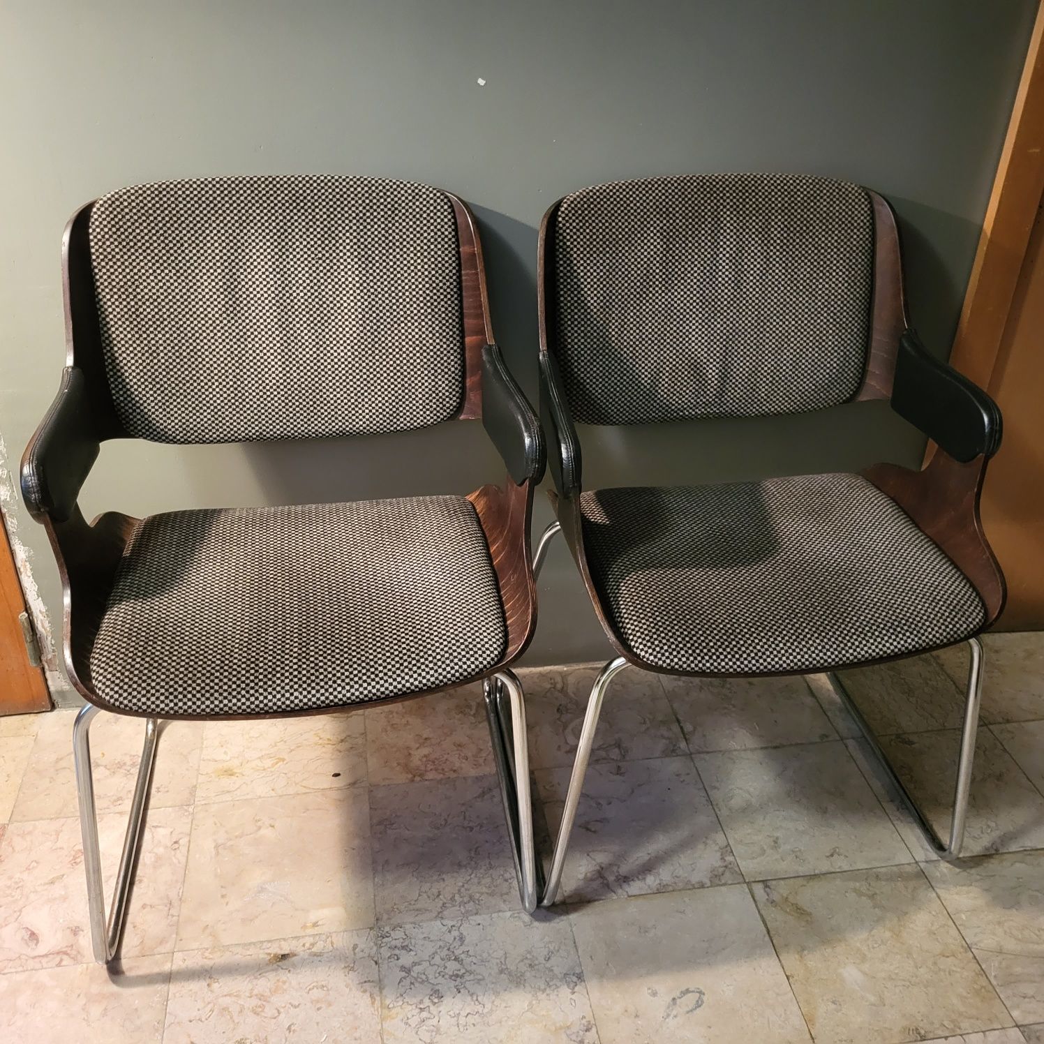 Par de cadeiras vintage
