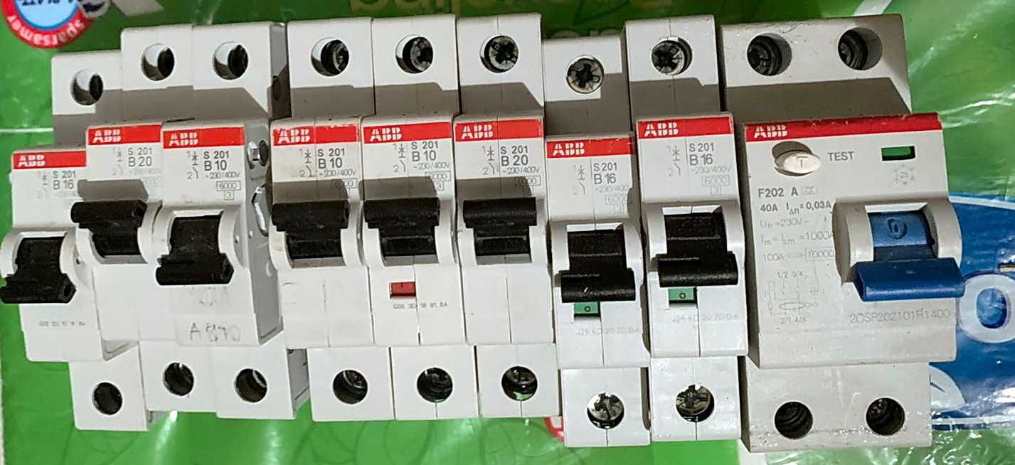 Контактор модульный ABB ESB 24 40, ESB 40 40, ESB 63 40 Германия