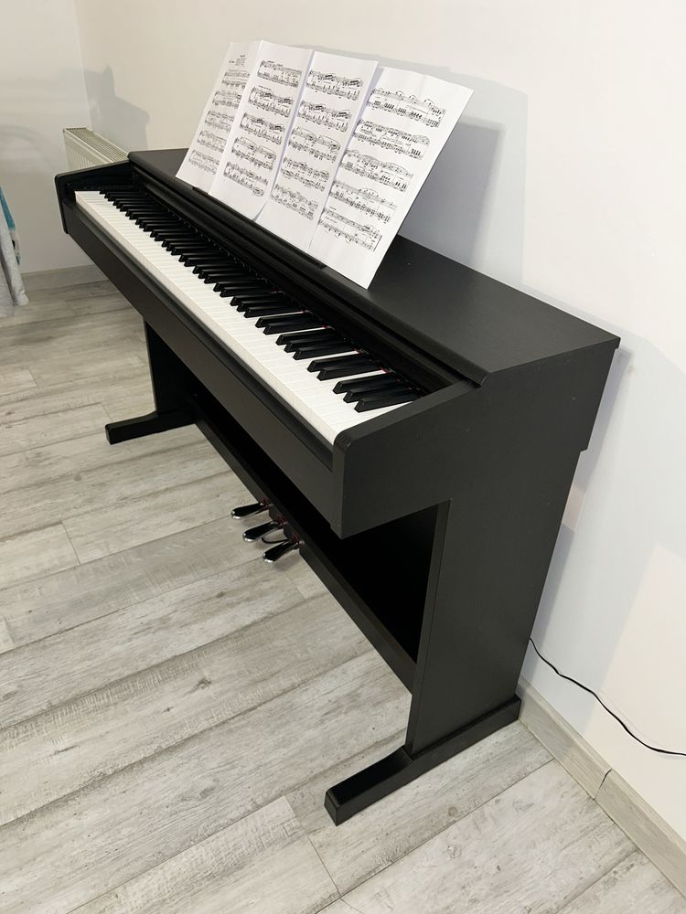 Pianino elektryczne Yamaha YDP-145