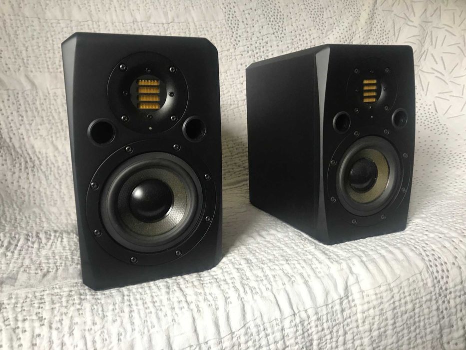 Adam Audio S1X Par de monitores de estúdio (1 woofer avariado)