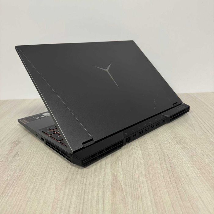 Lenovo Legion 5 Pro 16ITH6H 2K 165Hz i9-11950H 16GB SSD 512GB RTX 3070
