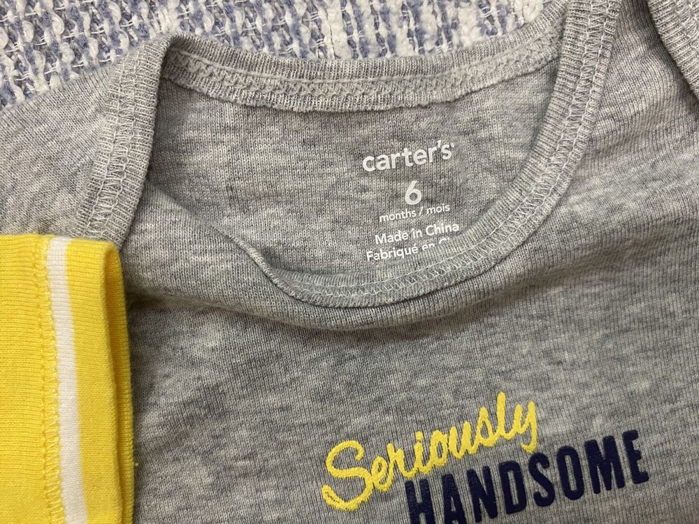 Нові боді carters 6m