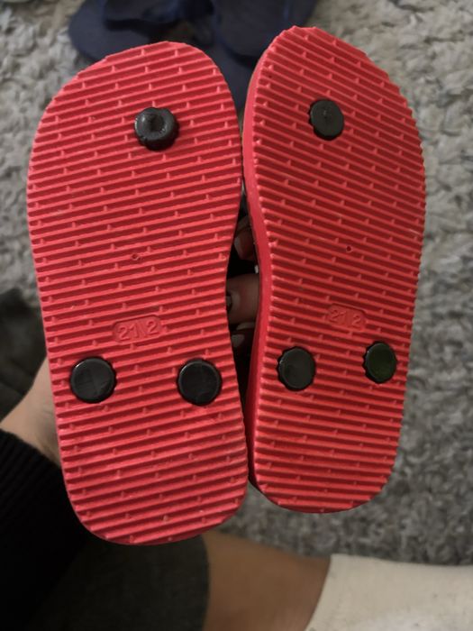 Havaianas tamanho 21/2