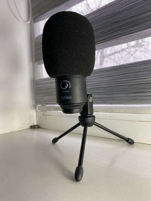 МІКРОФОН Fifine K669 Black (K669B) Б/У в хорошому стані.(є царапини)