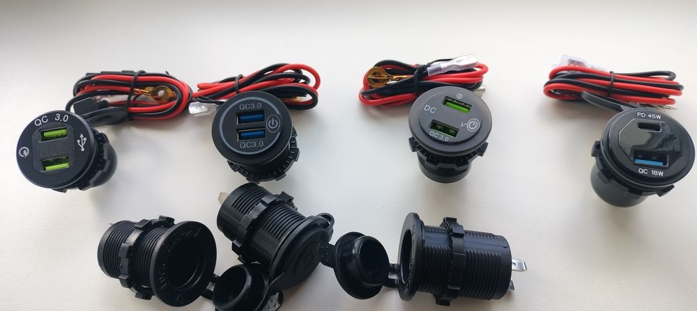 розетка зарядка  12- 24 В