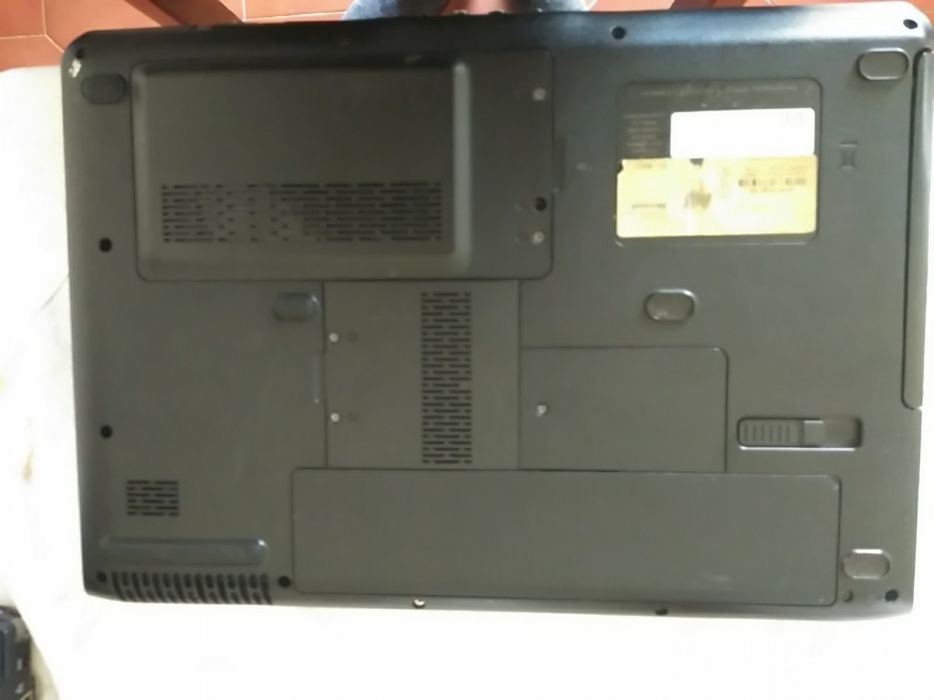 Hp dv2000