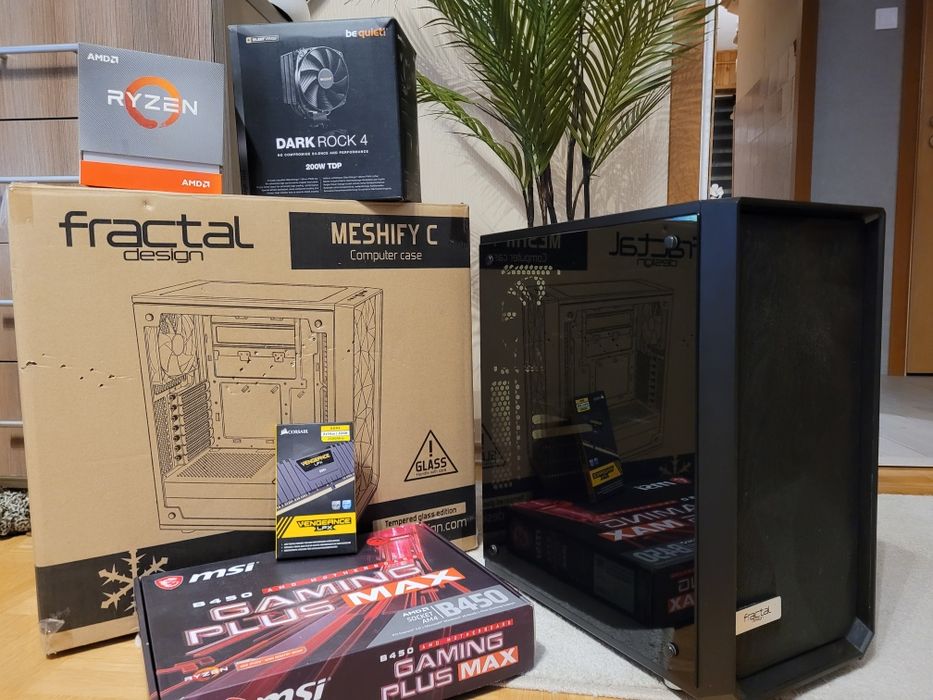 Komputer Gry/Grafika Ryzen 9 3900x/RTX 4000/32GB/1TB SSD/Win11