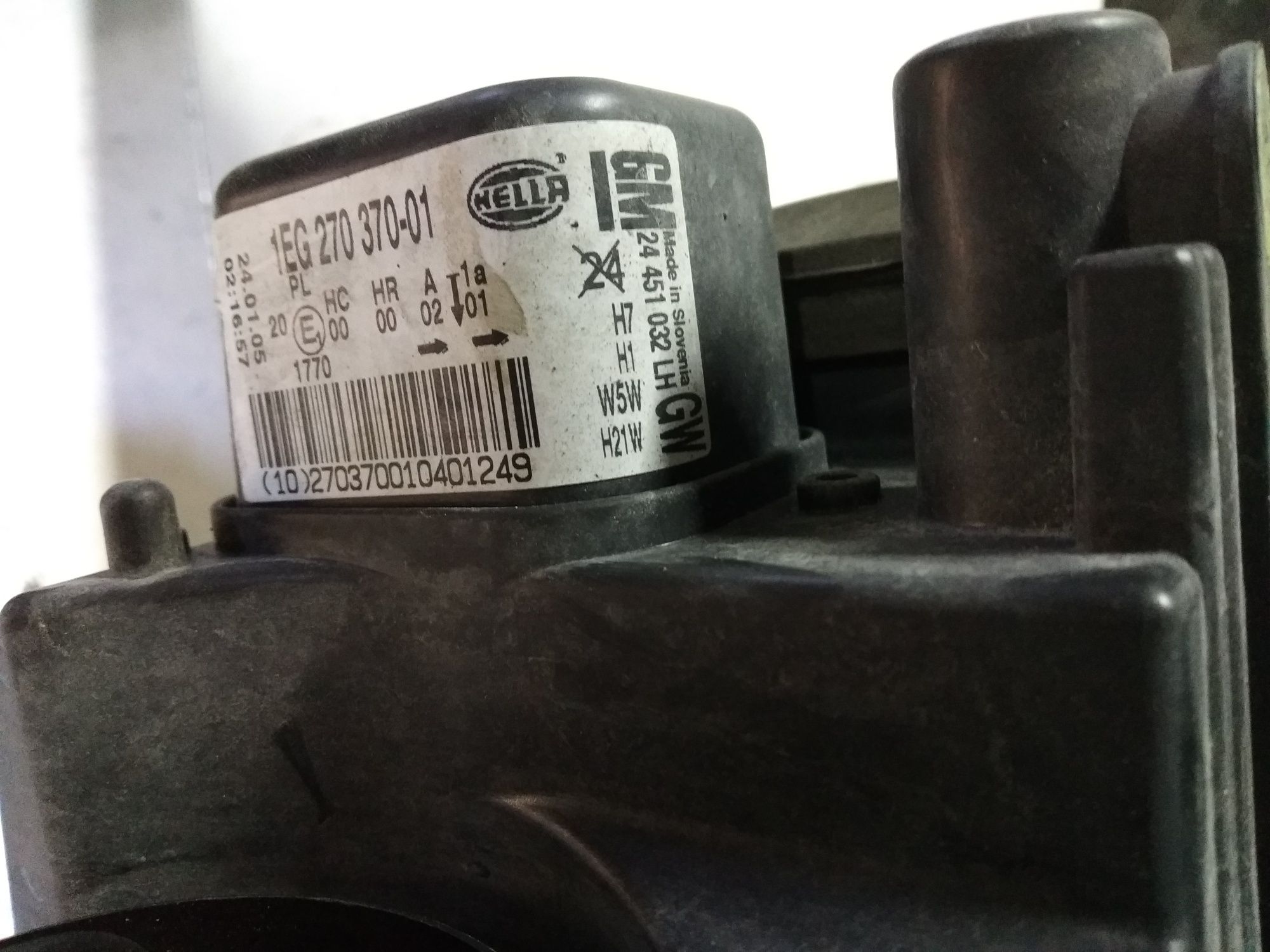 Фари передні Opel Astra H 24451033 24451032