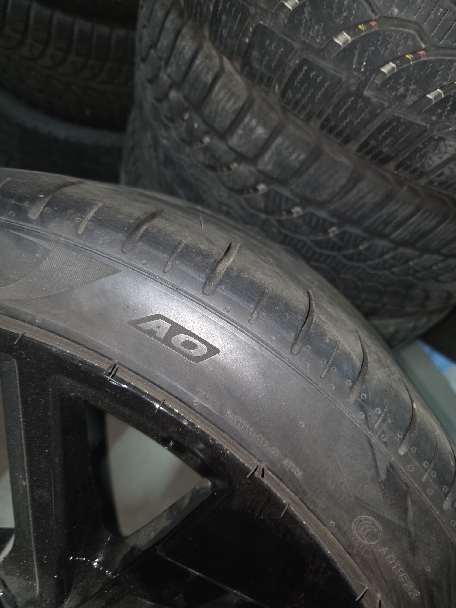Sprzedam Oponę 295/35R23 PIRELLI