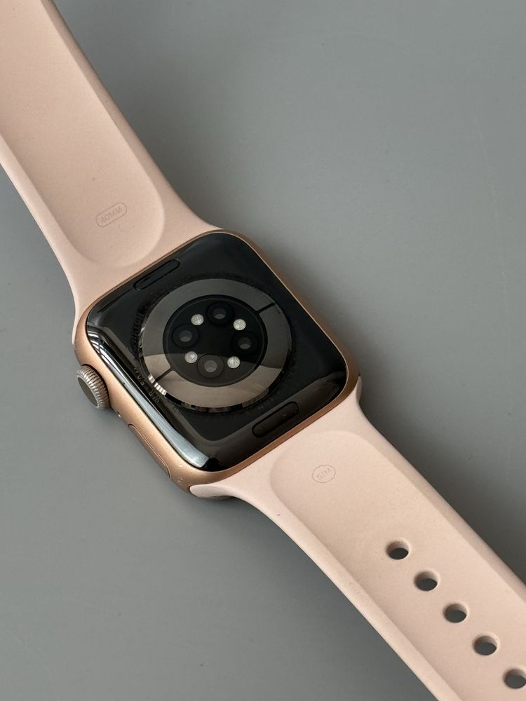 Apple Watch S6 40MM б/у оригінал