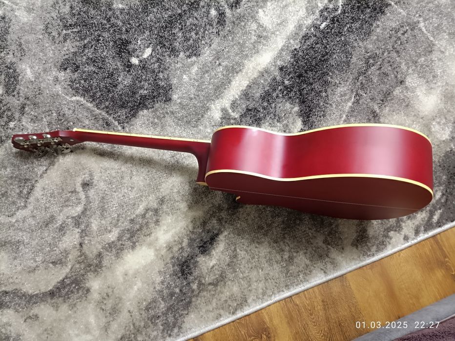 Гітара акустична,ЕКСТРЕННА ПРОДАЖА!!!