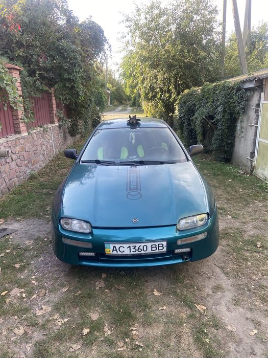 продам або обмін Мазда 323f