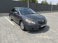 Toyota Camry 40 2.4 газ Офіційна