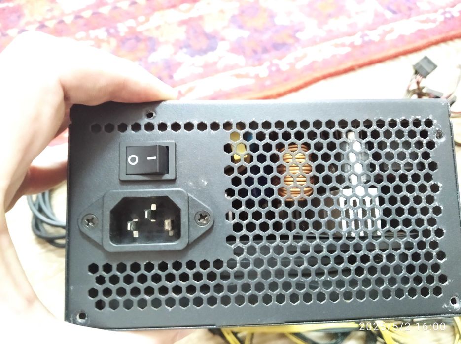 Блок питания для майнинга Vinga VPS-1650.