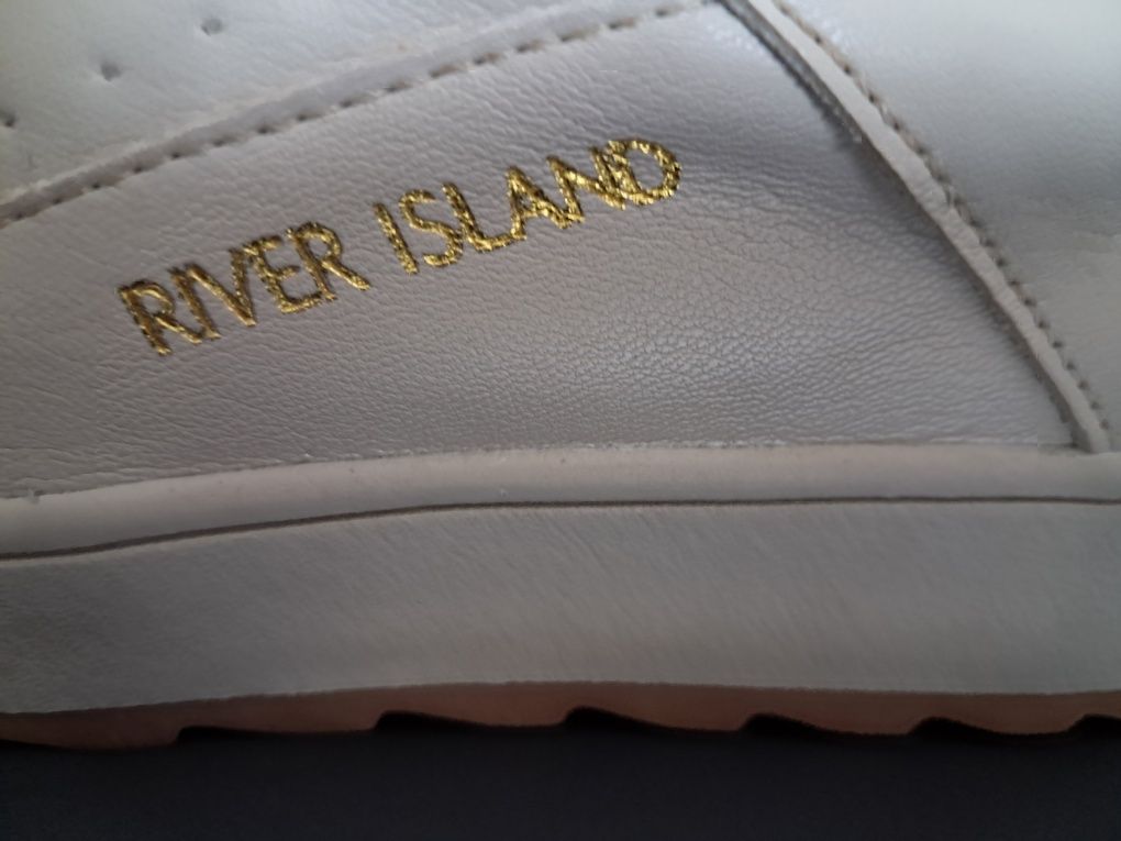 Nowe buty dziewczęce River Island