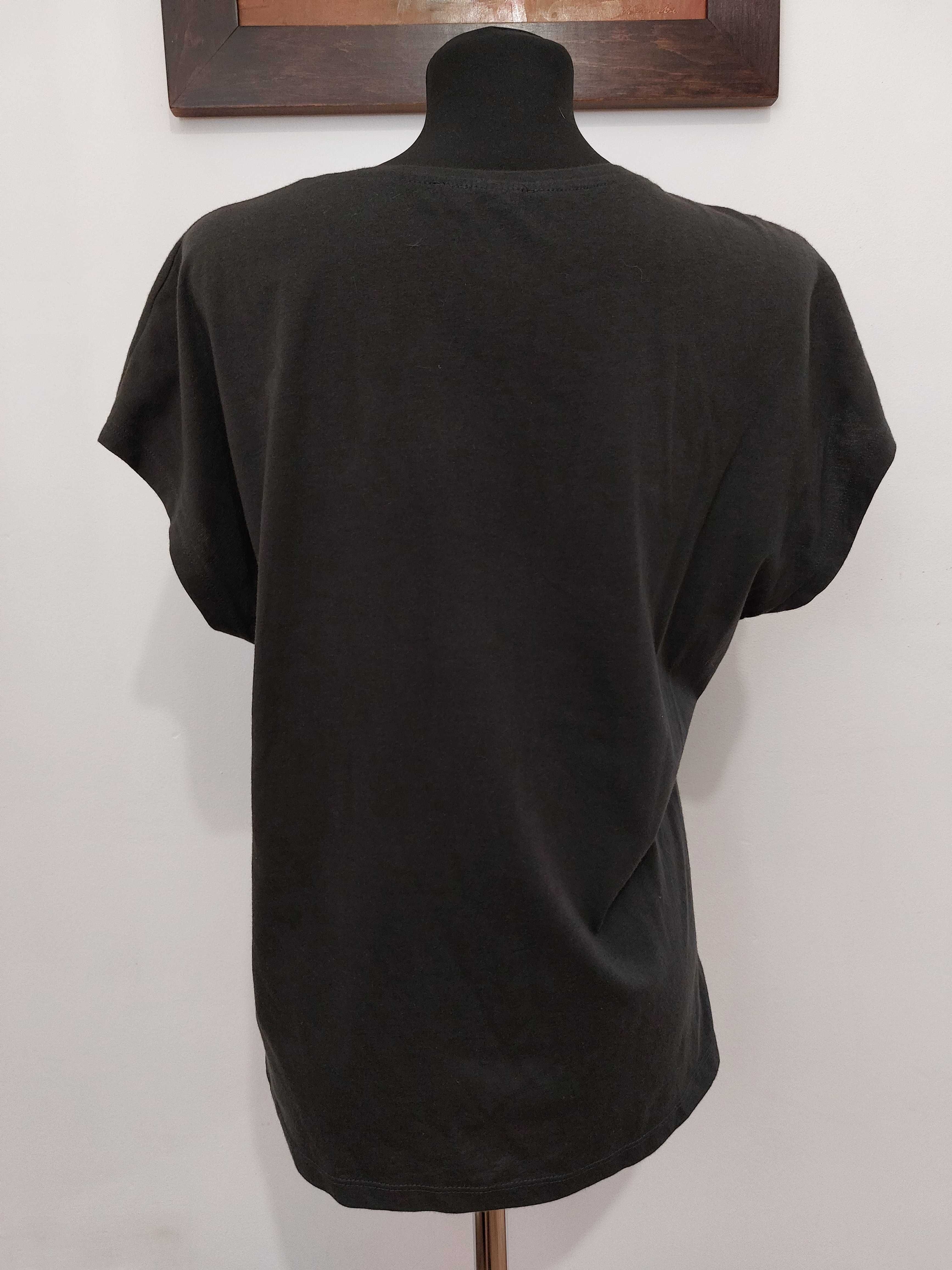 Grafitowy T-shirt z nadrukiem i dżetami