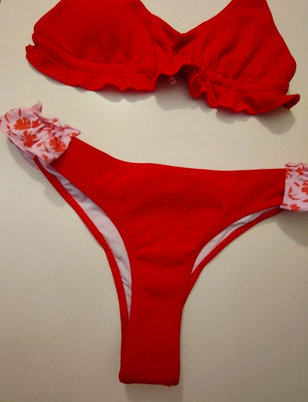 Bikini Brasileiro Vermelho Novo