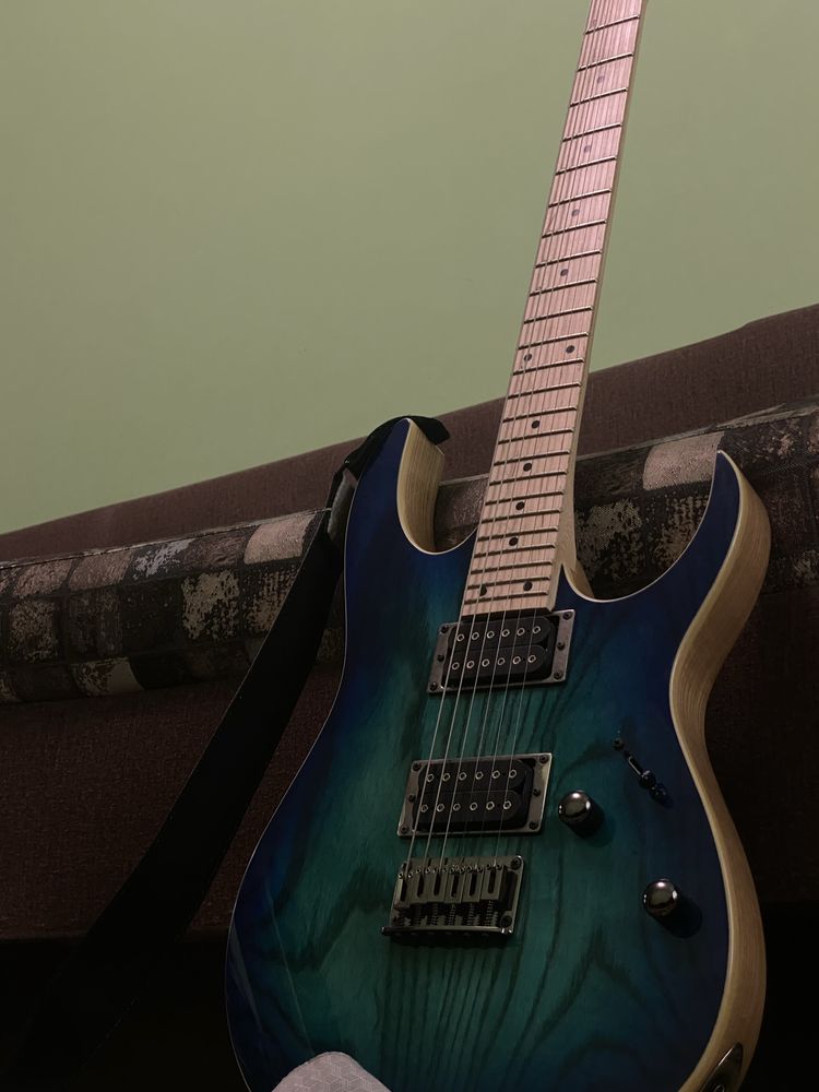 Ibanez RG 421 AHM
