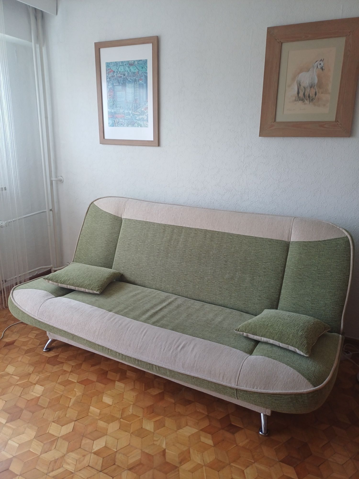 Wersalka/sofa zielona