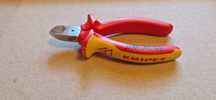 Szczypce boczne tnące izolowane 1000V VDE - KNIPEX - 125 mm