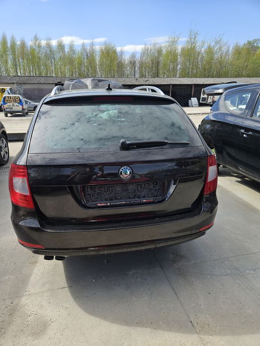 Skoda Superb II  kombi drzwi klapa Zderzak fotele skóra