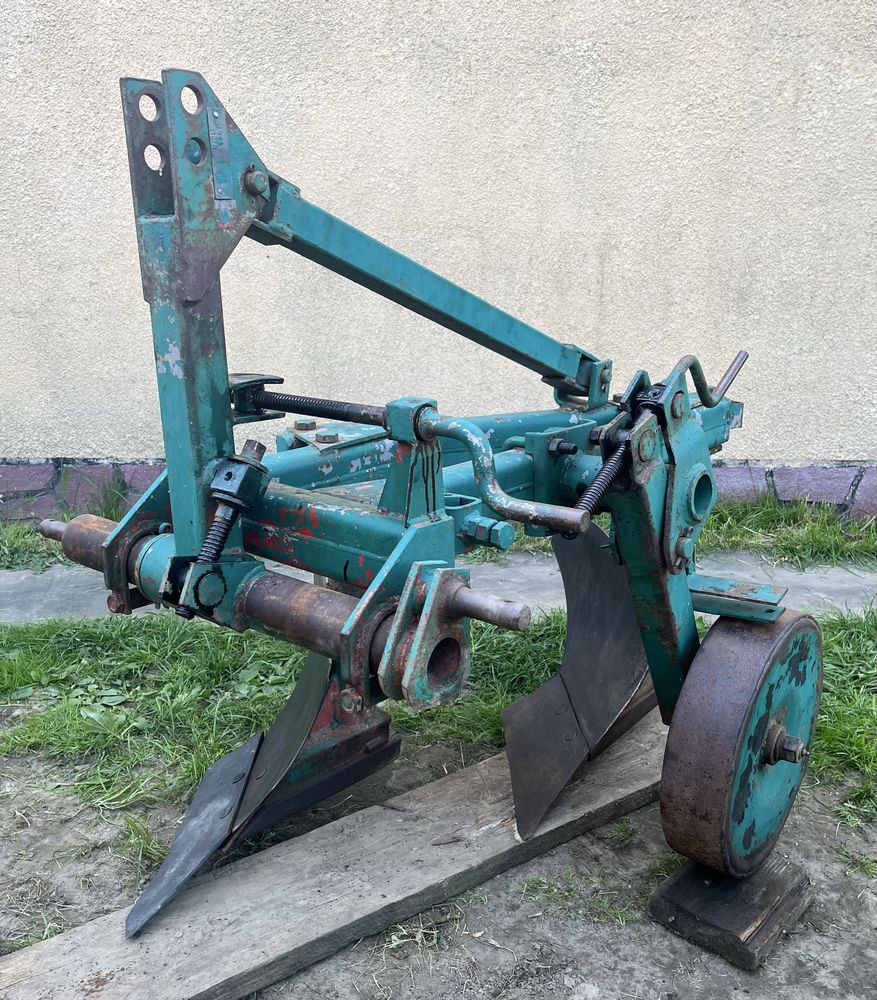 Плуг 2/25 см Unia Grudziadz