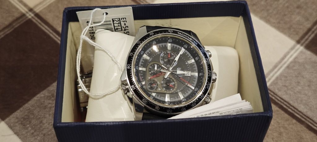 Zegarek Casio edfice EF-545D komplet