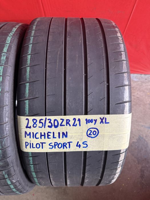 Pneus 285/30/21 Michelin Impecaveis