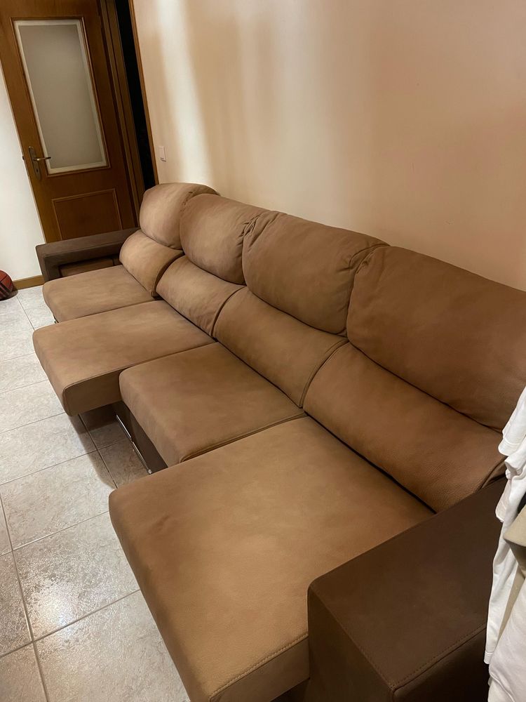 Sofá de 4 Lugares Super Confortável