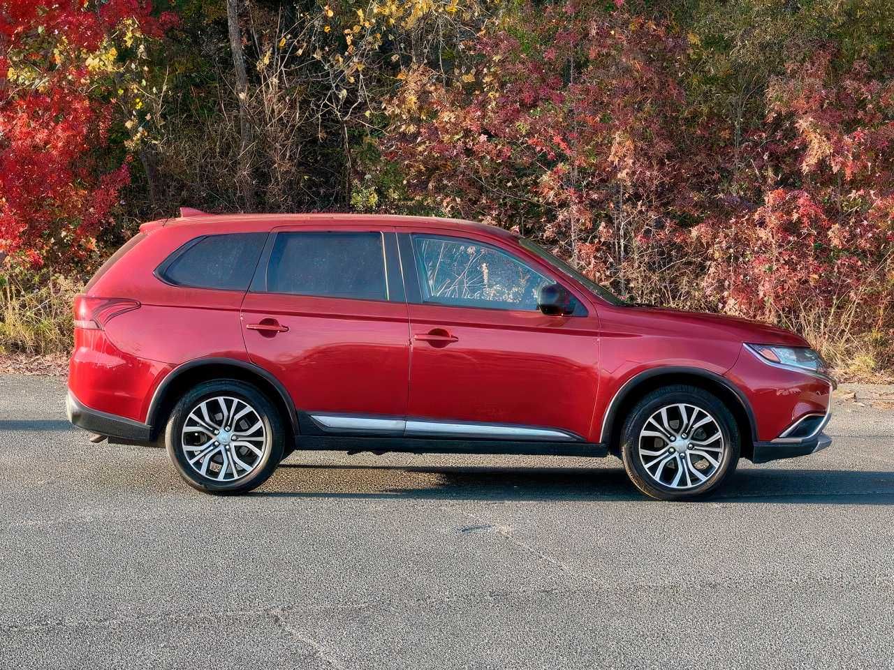 2018 Mitsubishi Outlander ES