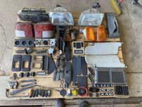 Peças Peugeot 205 XAD, faróis, farolins, quadrante etc…|USADO