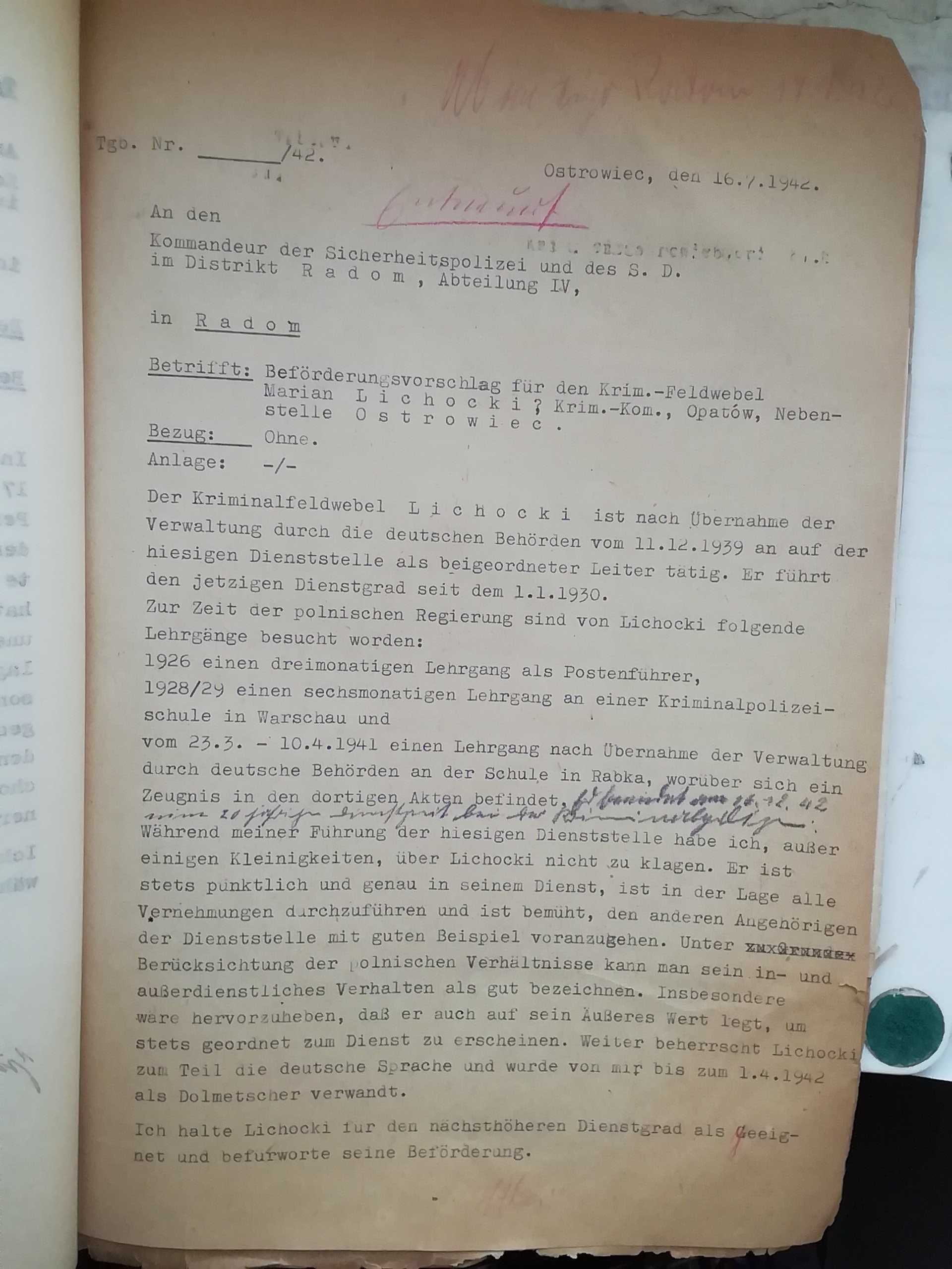 Dokumenty z czasów II wojny światowej policyjne teczka osobowa, część.