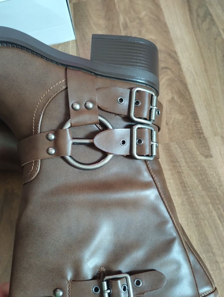 Buty kozaki rozmiar 41.5 nowe