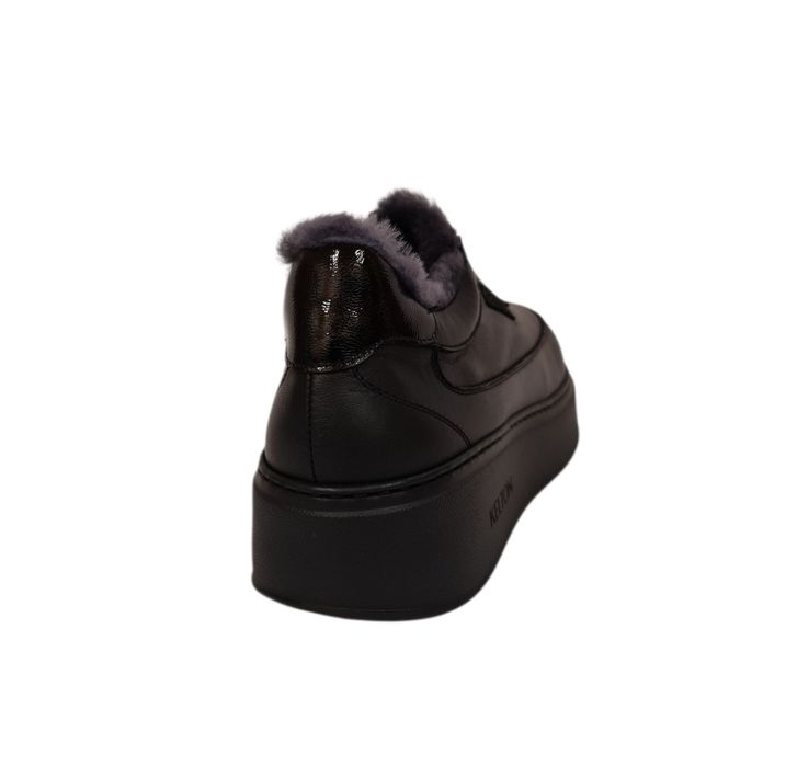 Італійське жіноче зимове взуття фірми Kelton р.39,40 хутро,цигейка